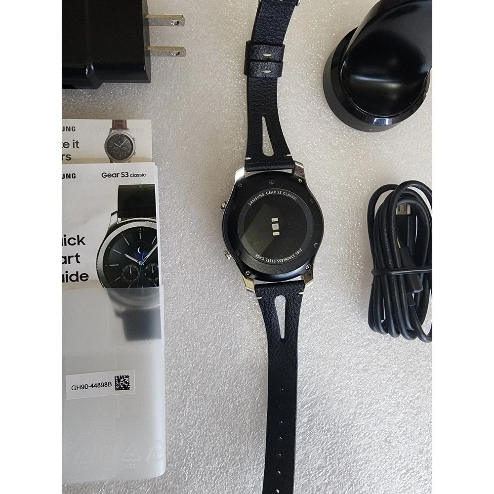 Samsung Gear S3 Classic Smartwatch Bluetooth GPS WiFi Heart RateMonitor PreOwned